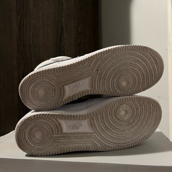 Mens Nike Air Force 1 High Top Size 12 Casual Basketball Shoes Athletic Casual - Picture 5 of 5